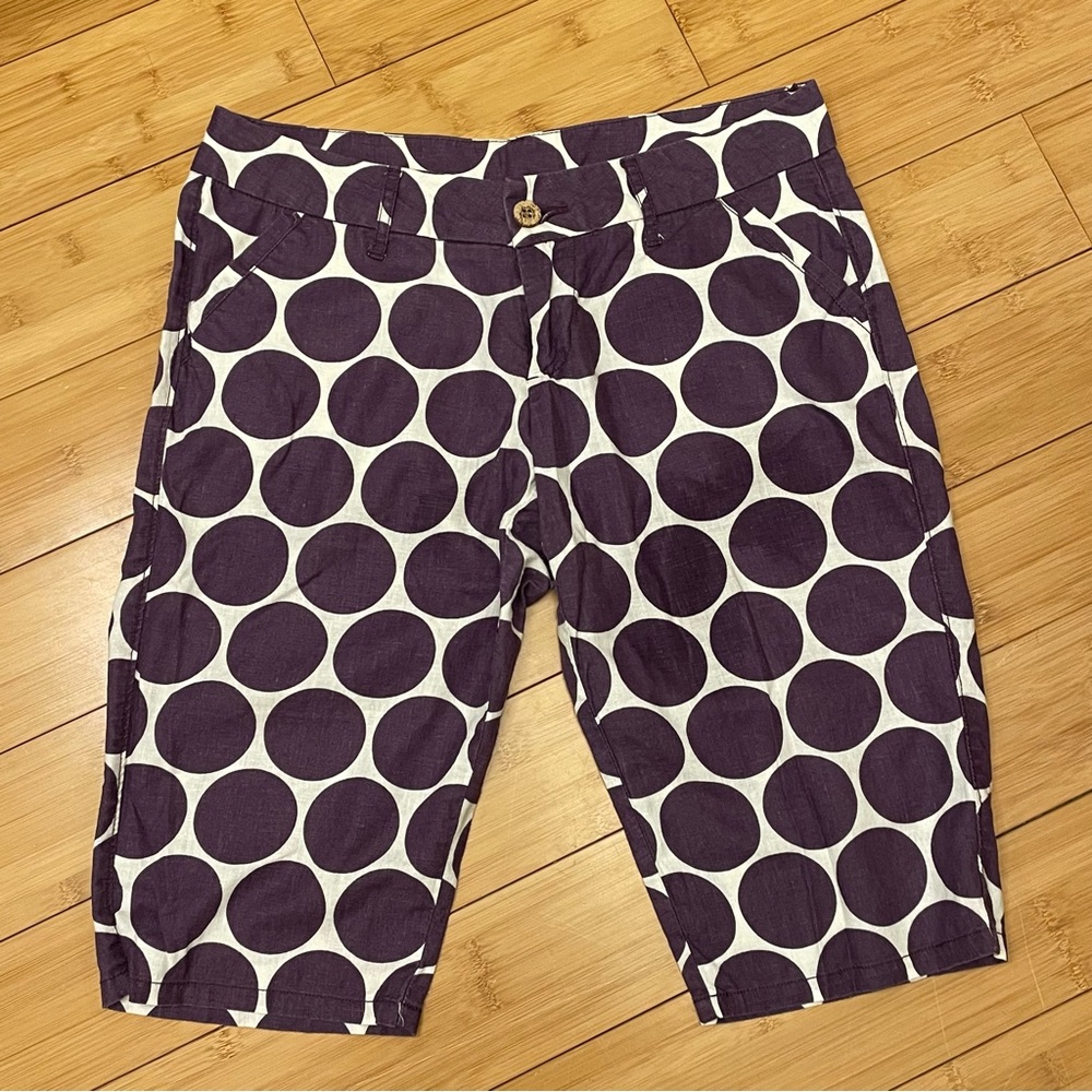 Delia’s purple polka dot shorts size 5/6. 55% linen, 45% cotton, good condition.